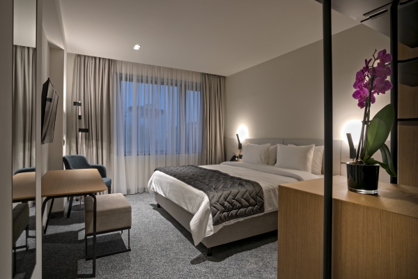 Hotel Mona Plaza (Belgrad)
